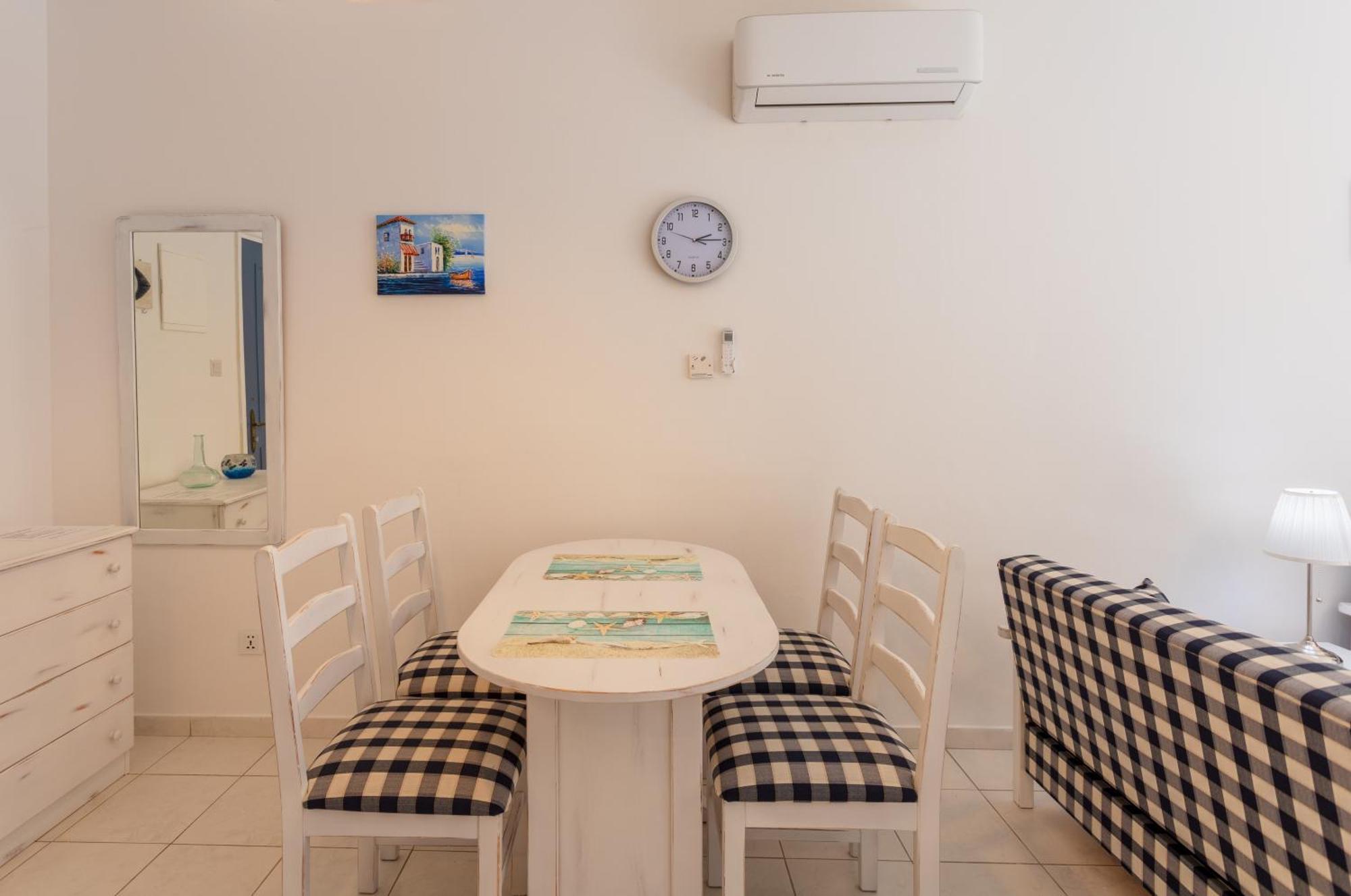 Regina Gardens Lovely Apartment Paphos Eksteriør bilde