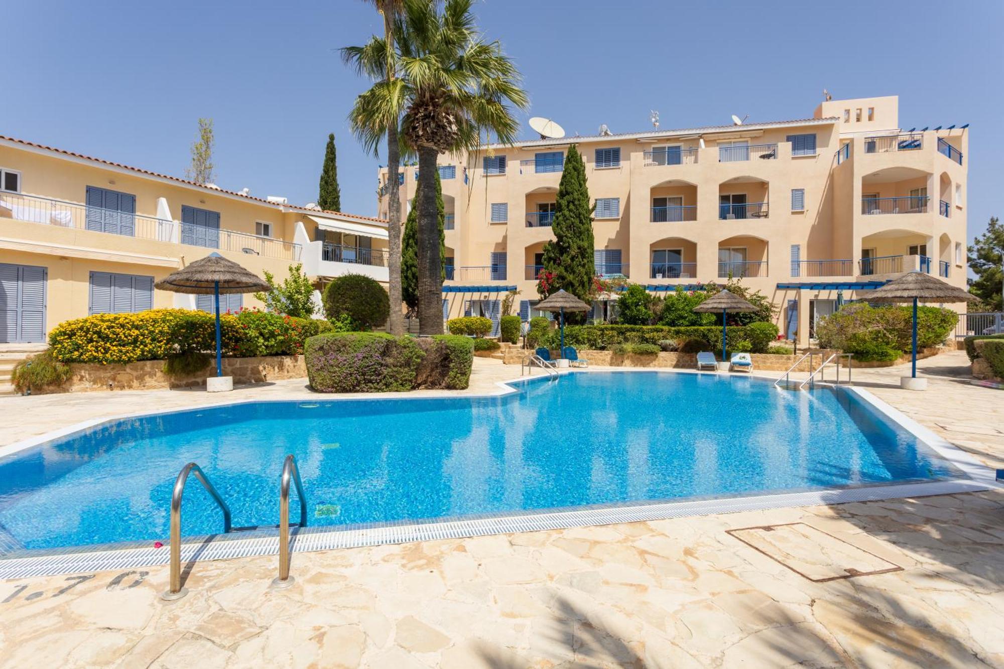 Regina Gardens Lovely Apartment Paphos Eksteriør bilde