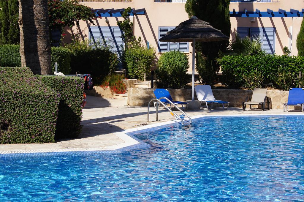 Regina Gardens Lovely Apartment Paphos Eksteriør bilde